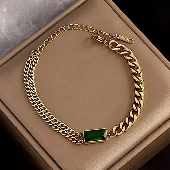 GOLD EMERALD GREEN CHAIN LINK BRACELET - Picture 6 of 14